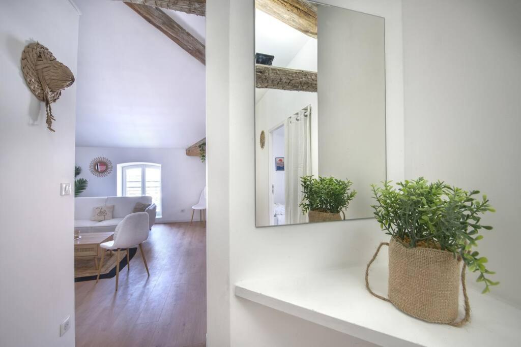 Superbe Appartement, Hypercentre, 4Chambres. Beziers Exterior photo